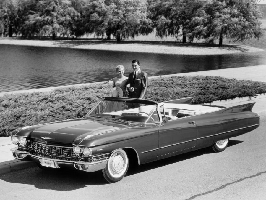  Cadillac Series 62 Convertible (6267F) 1960 года  (фото 1 из 23)